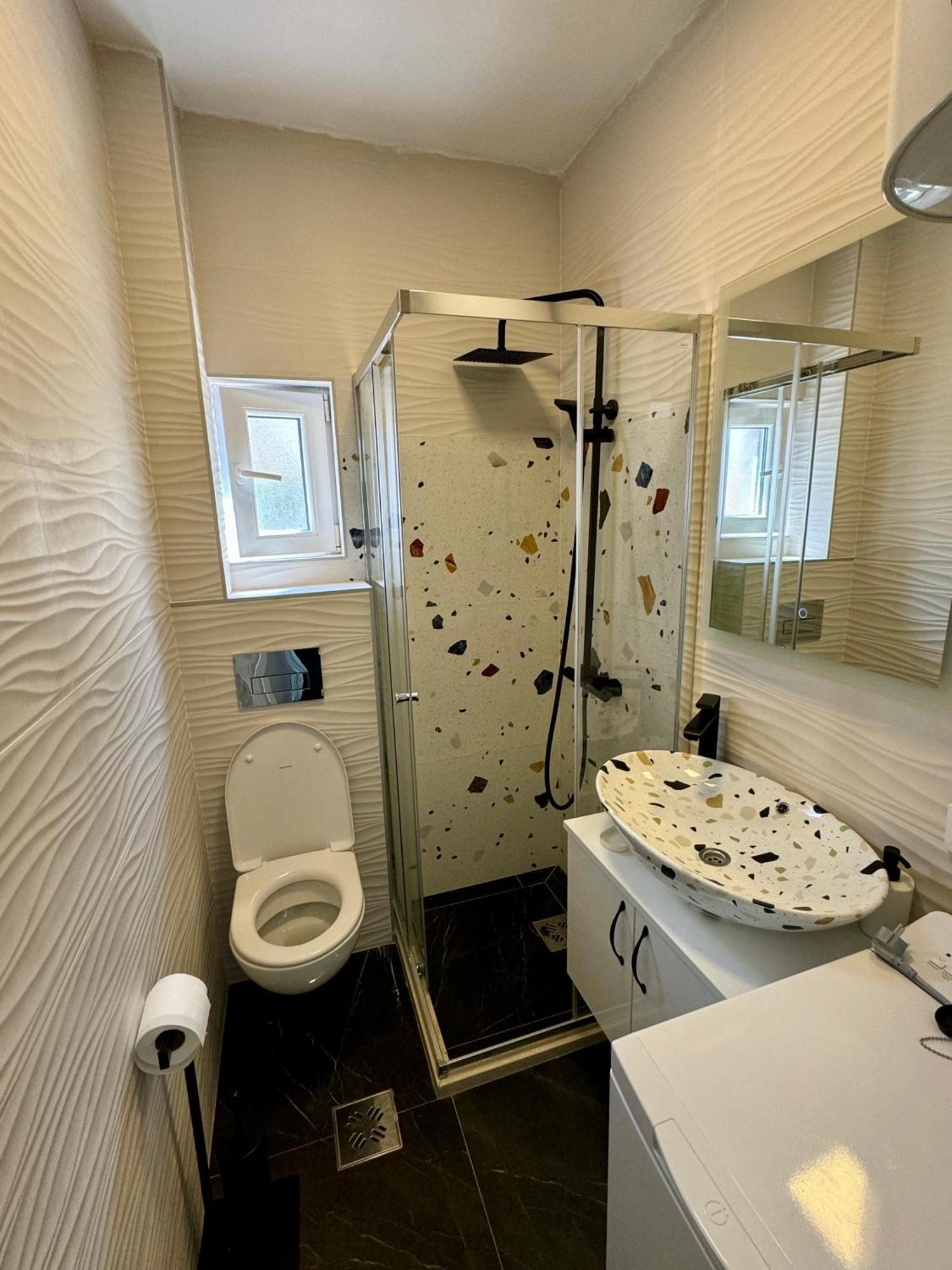 Apartman Becir บุดวา ภายนอก รูปภาพ