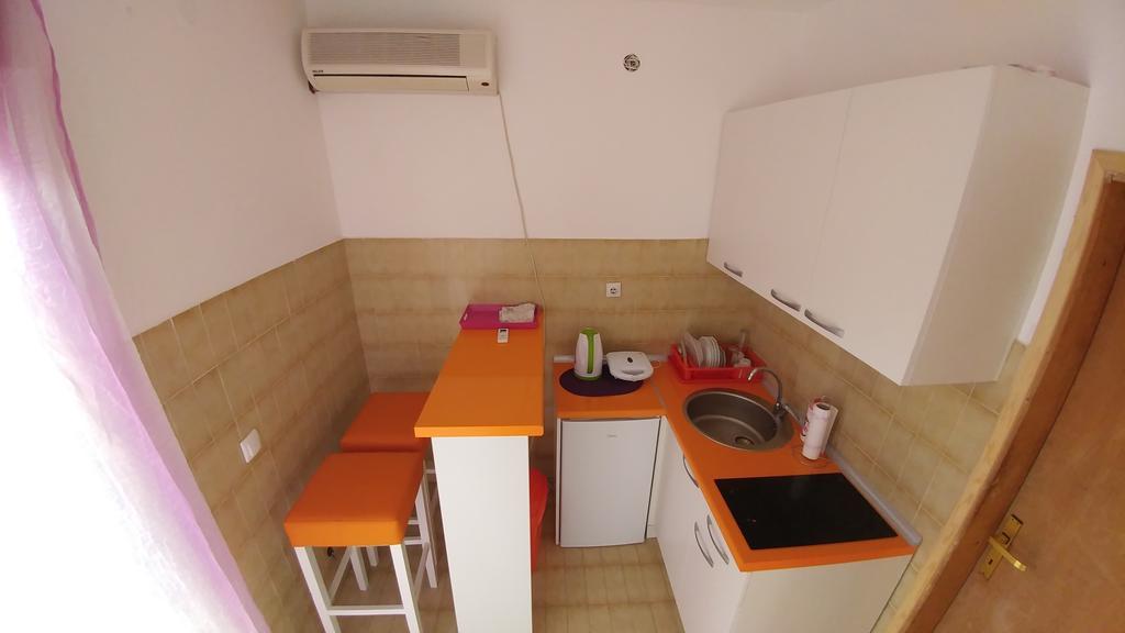Apartman Becir บุดวา ภายนอก รูปภาพ